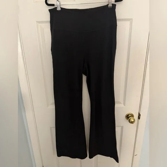 Groove Nulu Super-High-Rise Flared - Picture 2 of 6